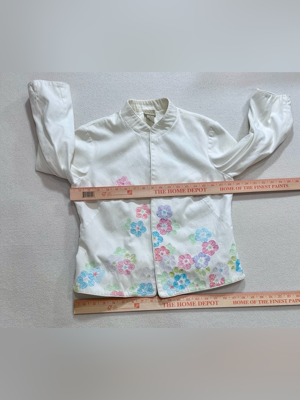 Sigrid Olsen White Jacket with Pastel Floral Embroidery - Picture 6 of 16